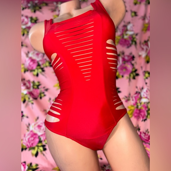 Red sliced cut out apocalyptic wasteland sexy swimsuit 1 piece slit bodysuit h3 - Picture 5 of 7